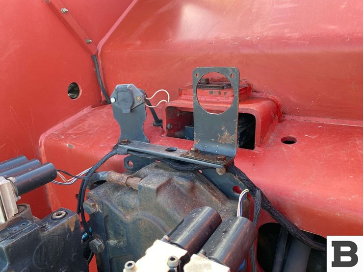 2007-case-ih-480-image-46