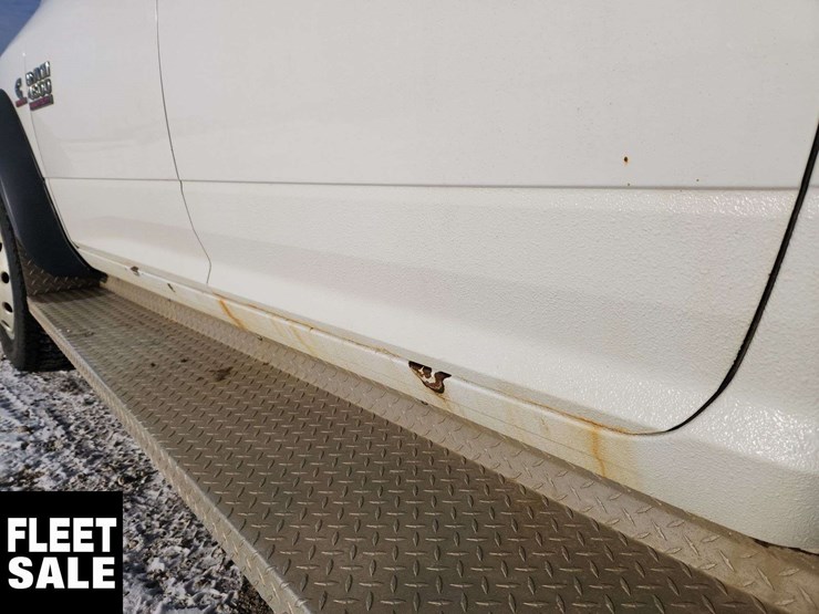 2014-ram-4500-slt-image-38