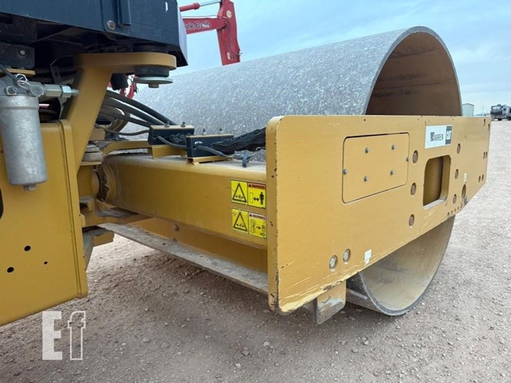 2013-caterpillar-cs56b-image-10