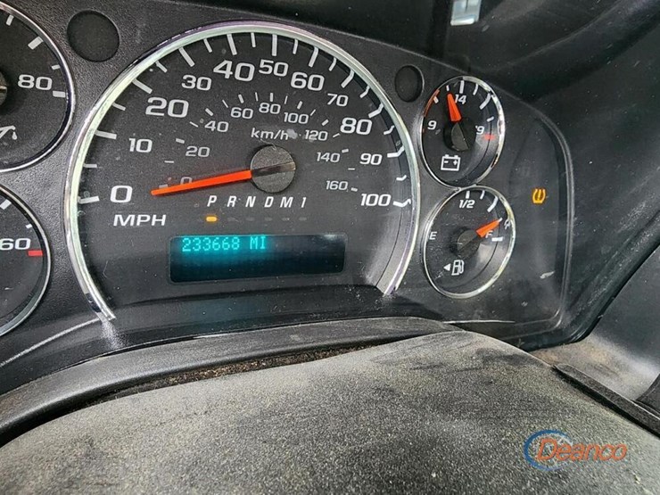 2014-chevrolet-express-2500-image-3