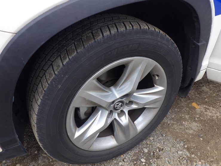 2017-toyota-highlander-image-13