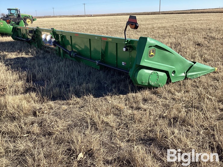 2022-john-deere-c16r-image-5