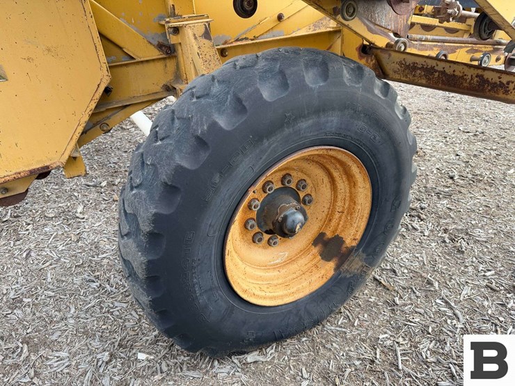 double-l-857-potato-digger---pasco,-wa-image-24