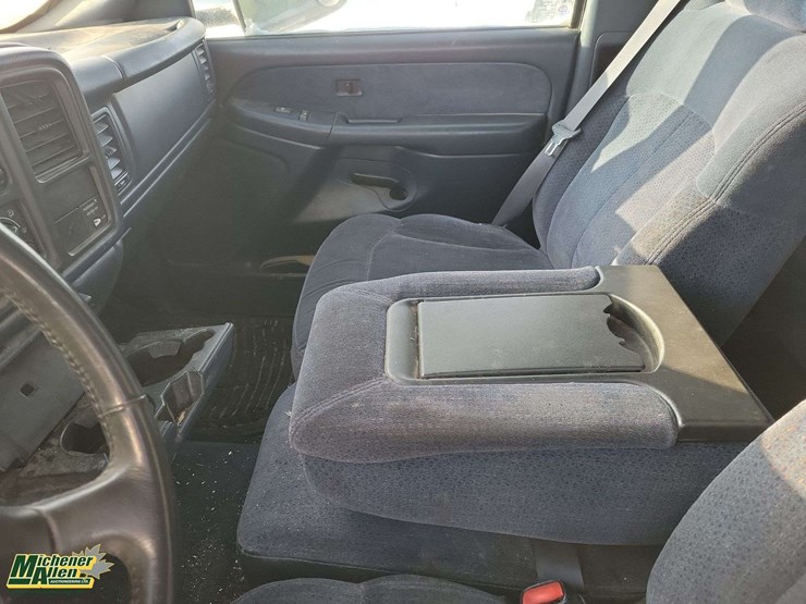 1999-chevrolet-silverado-1500-image-14