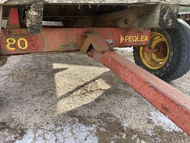 k-&-k-16'-hay-wagon-image-3