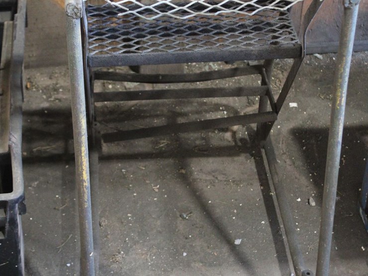 set-of-metal-steps-image-1