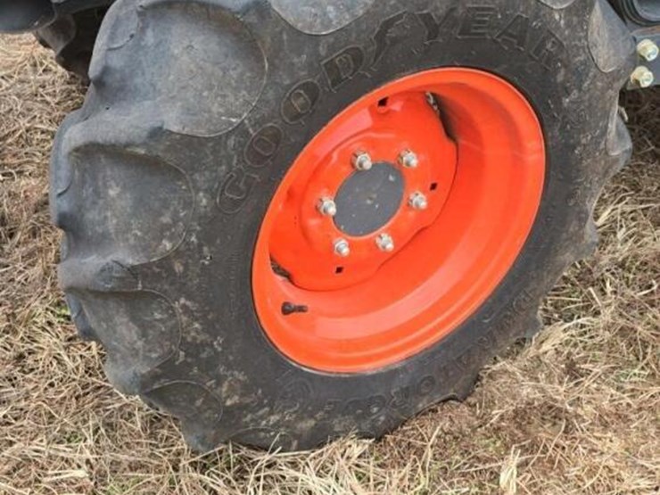 2023-kubota-la1055-image-3