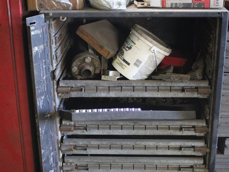 parts-cabinet-with-content-image-1