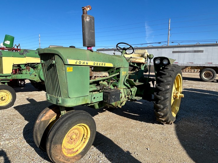 1961-john-deere-2010-image-1