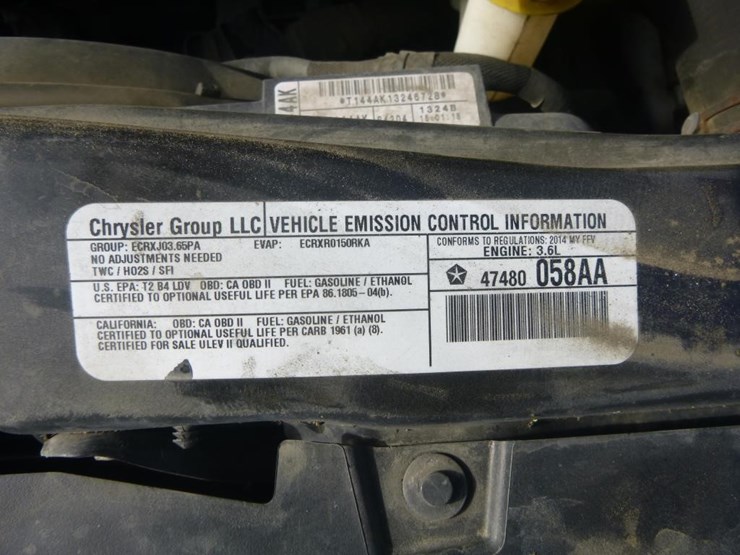 2014-dodge-grand-caravan-image-25