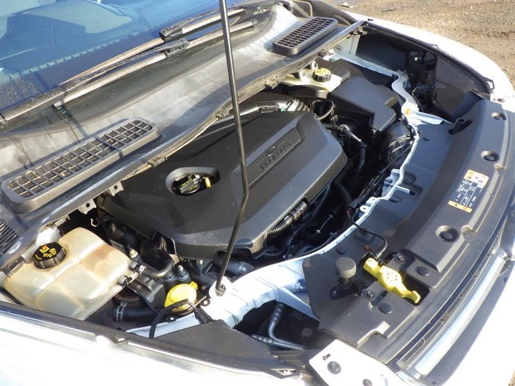 2014-ford-escape-image-11