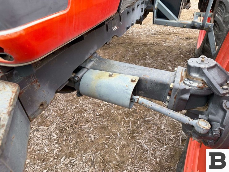 kubota-m9000-image-10