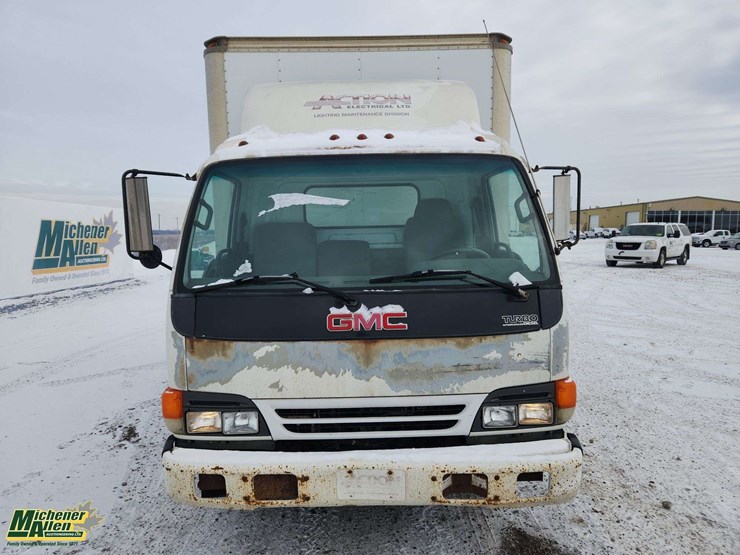 2003-gmc-w4500-image-9