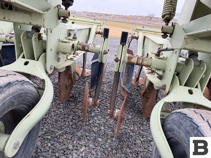 orthman-835-003-row-crop-cultivator---eltopia,-wa-image-12