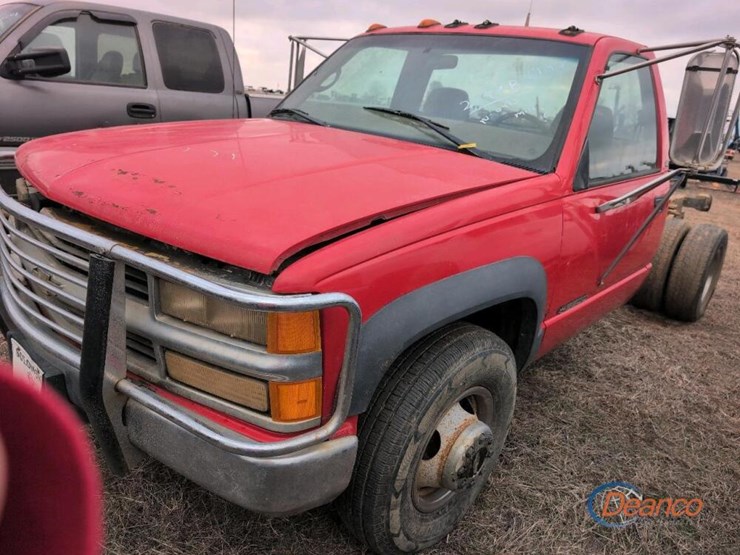 1998-chevrolet-3500-image-1