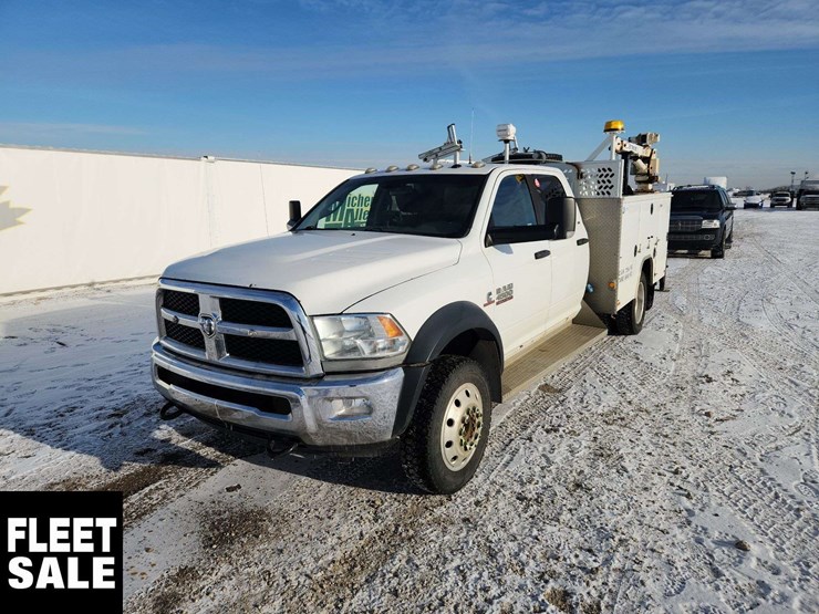 2014-ram-4500-slt-image-1