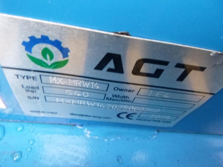 2025-agt-mx-mrt23-skid-steer-track-loader-image-18