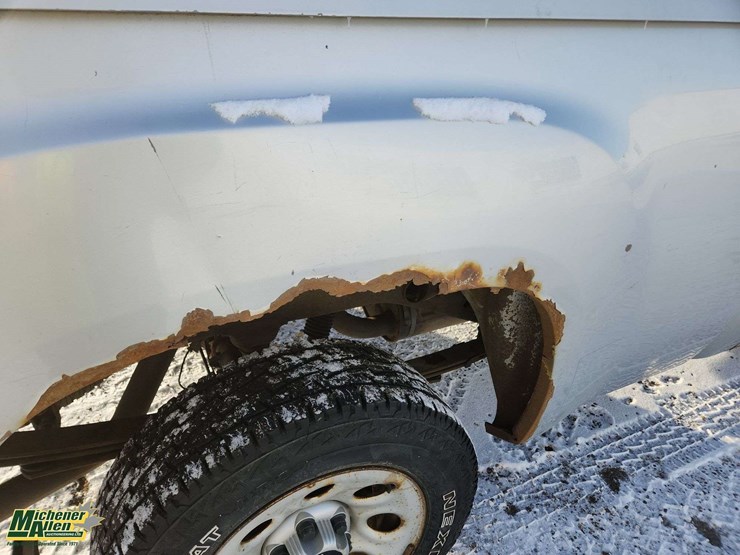 2010-gmc-sierra-1500-image-35