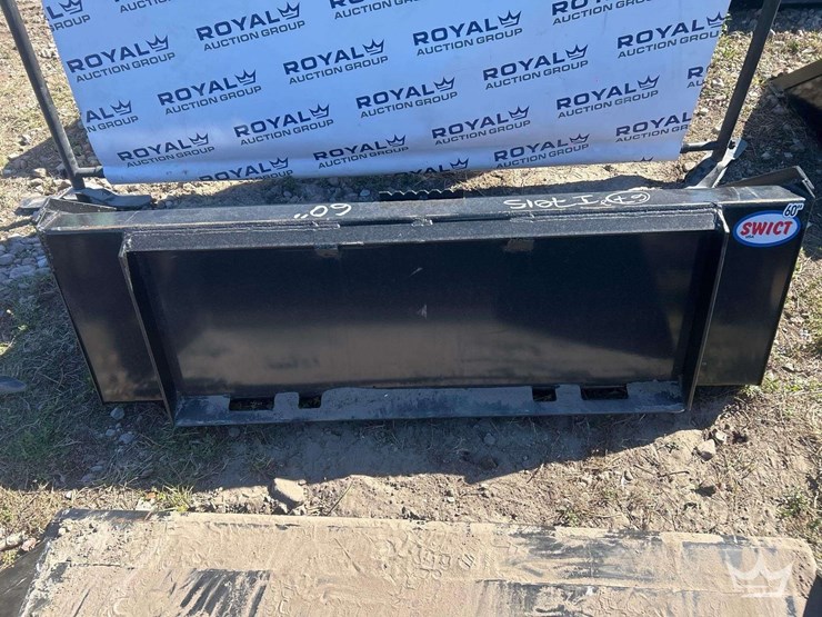 2025-swict-60in-bucket-skid-steer-attachment-image-2