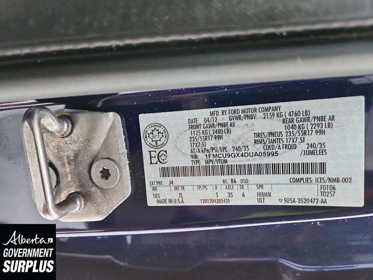 2013-ford-escape-se-image-30