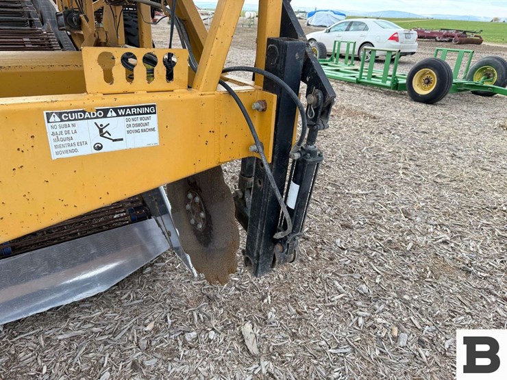 2005-double-l-857-potato-digger---pasco,-wa-image-12