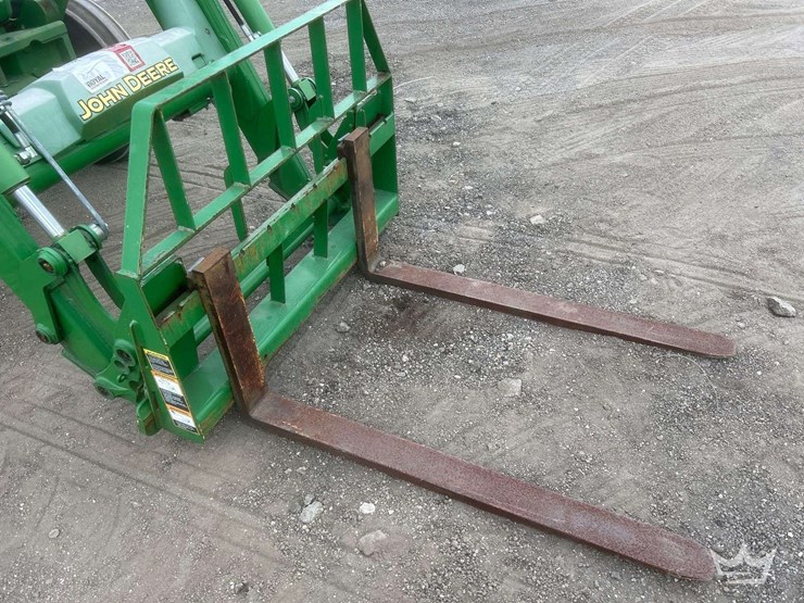 2016-john-deere-5065e-image-24