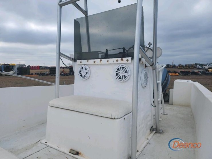 18'-angler-boat-w/-alum.-trailer:-w/-175hp-evinrude-outboard-motor-image-11