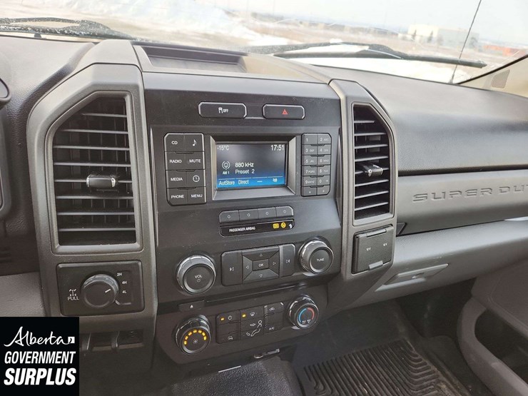 2018-ford-f250-image-23