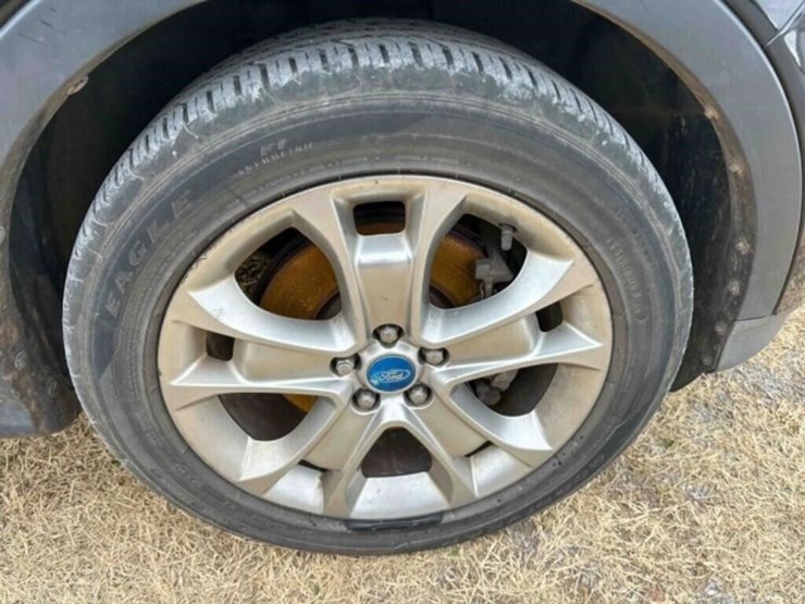 2014-ford-escape-image-16