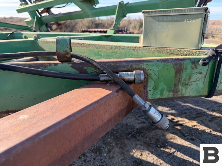 john-deere-650-image-40