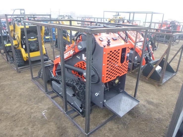 2025-agt-ysrt14-skid-steer-track-loader-image-4