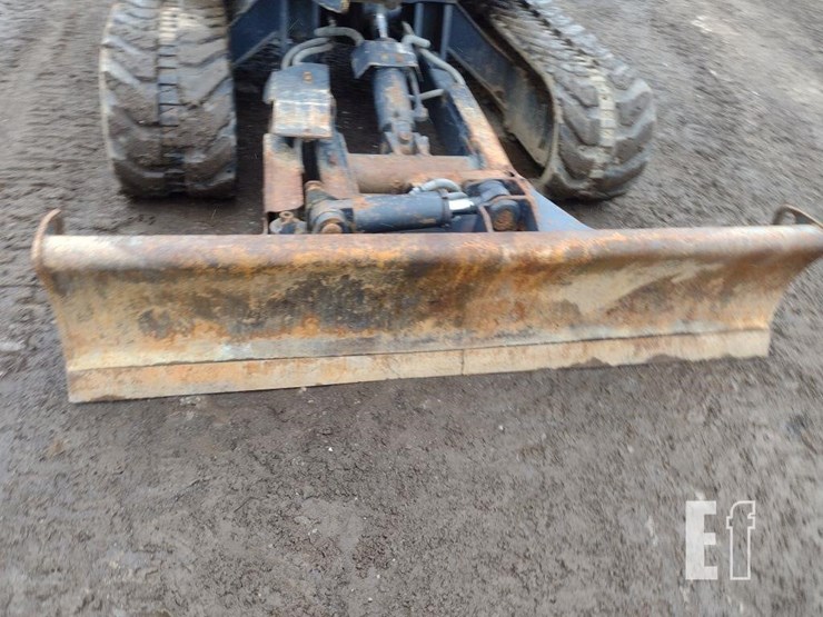 2012-kubota-kx121-3-image-19