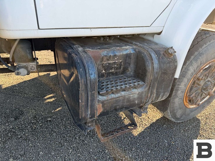 1992-international-4800-image-30