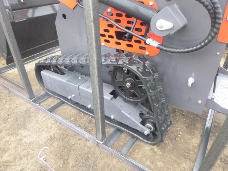 2025-agt-ysrt14-skid-steer-track-loader-image-18