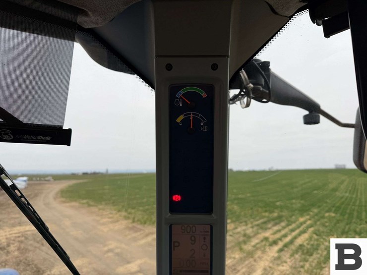 new-holland-t8.330-image-91