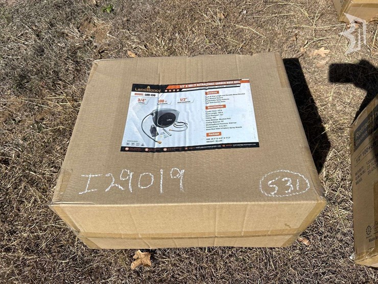 landhonor-lhr-i30-100ft-retractable-garden-hose-reel-image-2