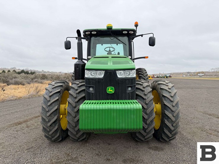 2012-john-deere-8335r-image-9