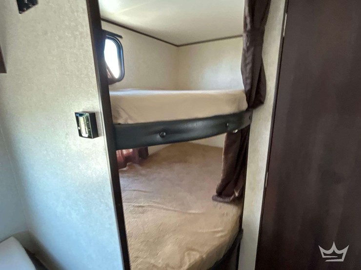 2018-jayco-264bh-29ft.-t/a-travel-trailer-image-9