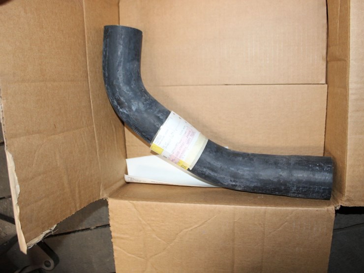 caterpillar-247-image-2