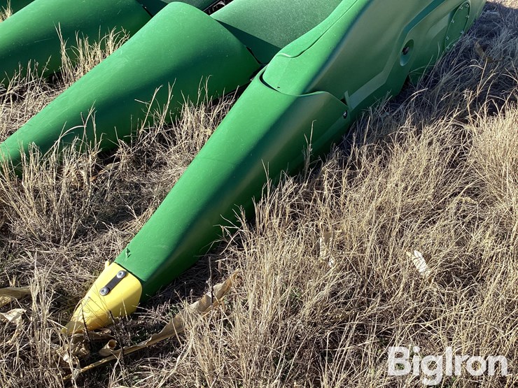 2022-john-deere-c16r-image-20