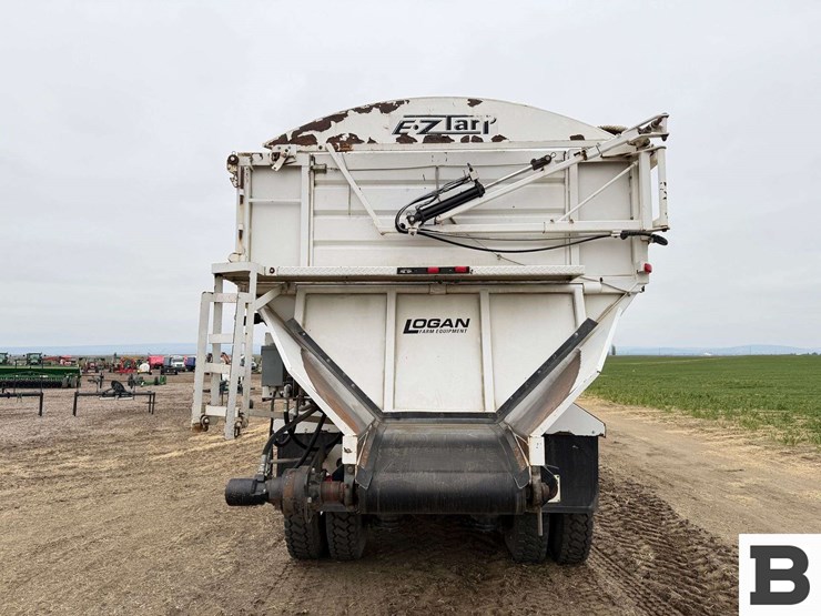 international-4400-image-5