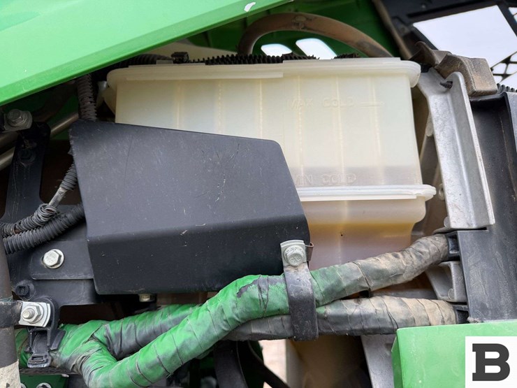 2016-john-deere-7290r-image-56