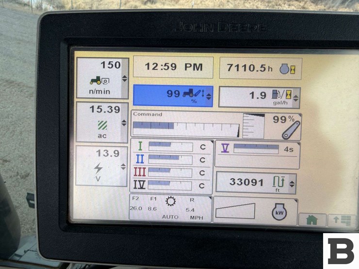 2012-john-deere-8335r-image-102