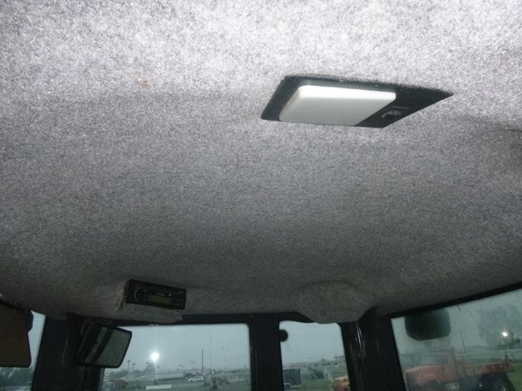 2005-deere-624j-image-8