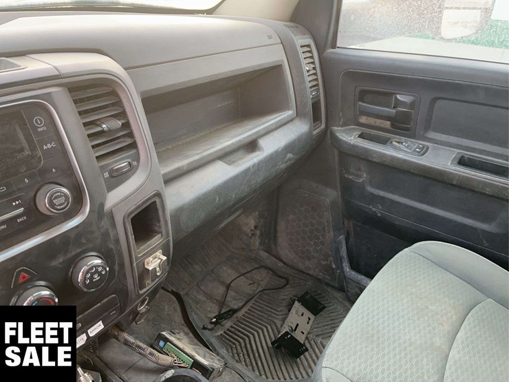 2016-ram-5500-4x4-s/a-service-truck-image-20