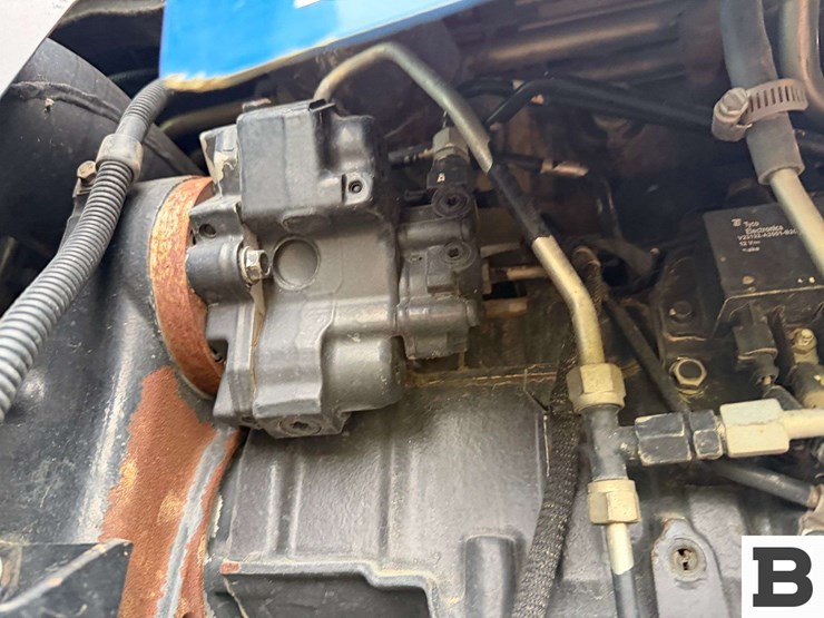 new-holland-t8.330-image-67