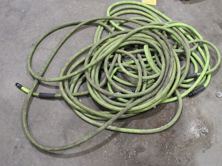 lot-of-various-size-air-hoses-image-2