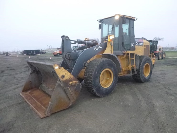 2005-deere-624j-image-1