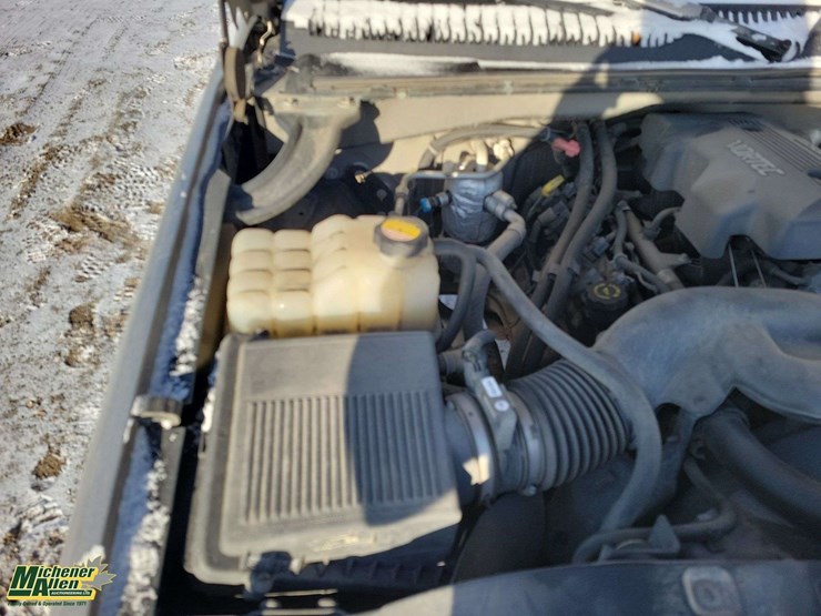 1999-chevrolet-silverado-1500-image-23