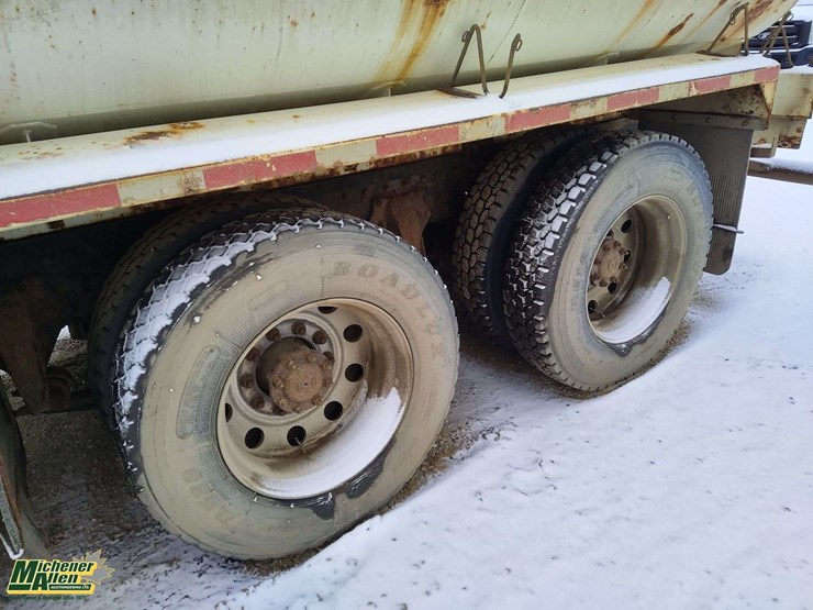 2014-western-star-4700-image-9